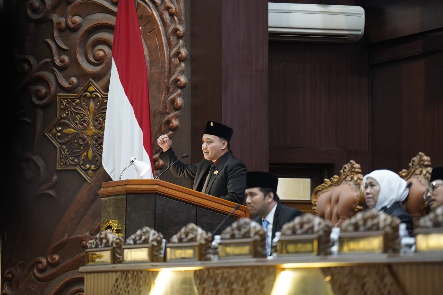https://rohanews.com/fraksi-pdip-dprd…adil-dan-beradab/berita/